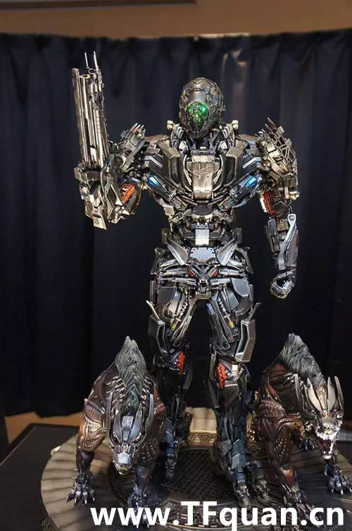 Prime 1 Studio 禁闭雕像4.jpg