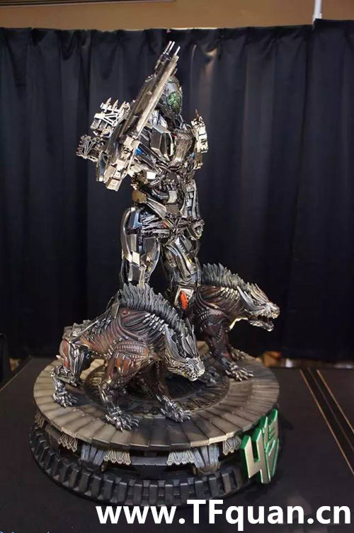Prime 1 Studio 禁闭雕像5.jpg
