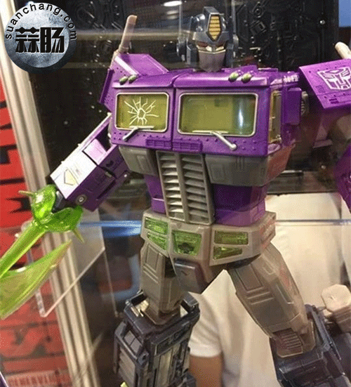 台北玩具展-众多MP系列玩具现场展出-2.gif