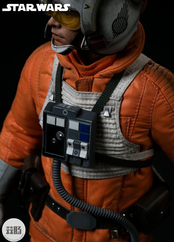 Sideshow 星战- 天行者 卢克LUKE -雪地战机飞行员版 10.jpg