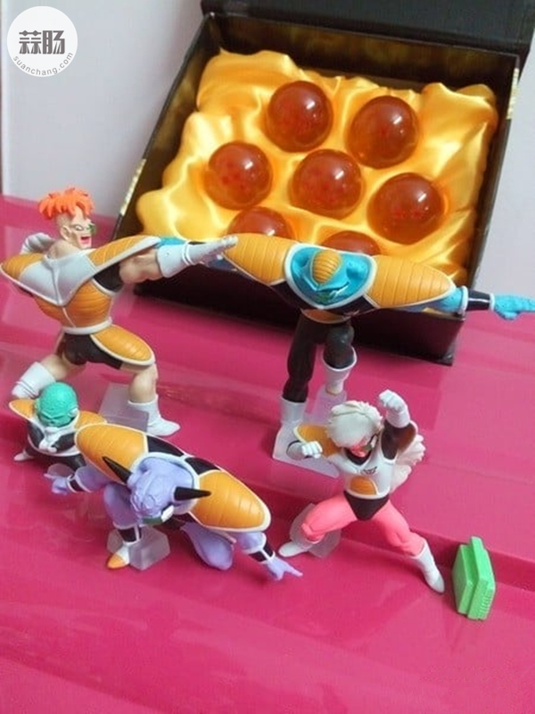 BANDAI《龙珠Z》HG扭蛋 part15 基纽特种部队 11.jpg