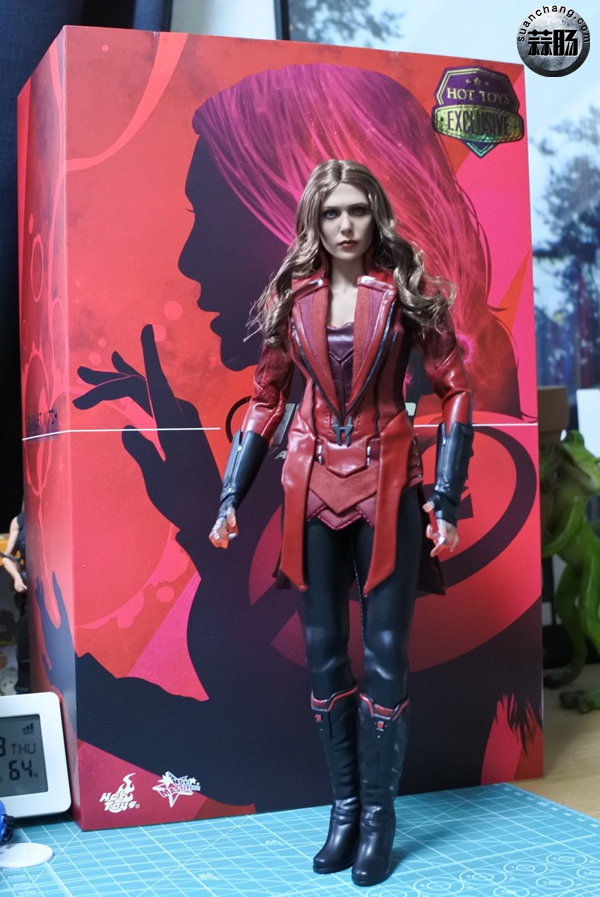 HOTTOYS 绯红女巫 【会场限定】 2.jpg