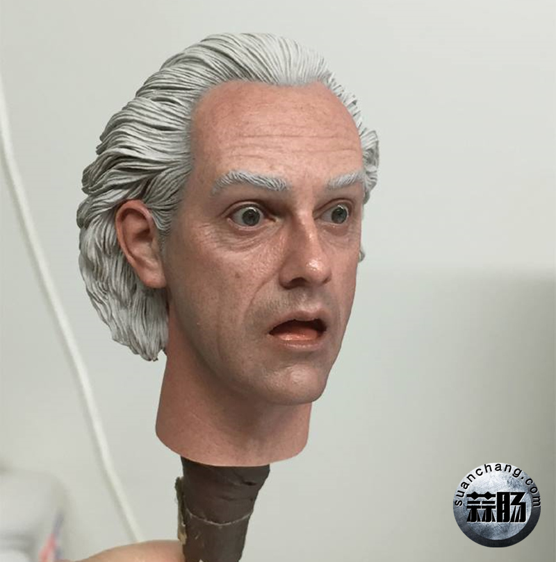 Hot Toys新品MMS380《回到未来2》-布朗博士 10.jpg