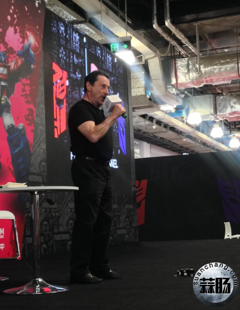 2016塞伯坦年会 精彩细节回顾之彼得·库伦见面会 2.jpg