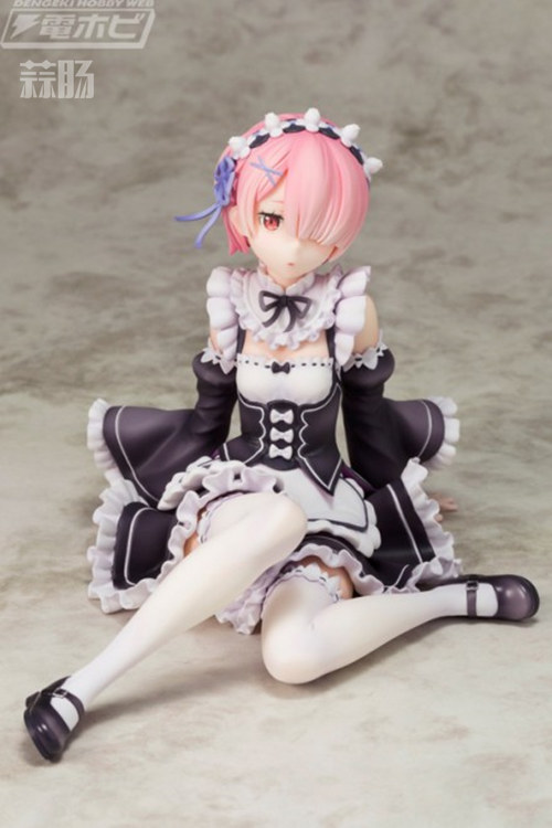 rezero_dengekiya_08-440x660_副本.jpg