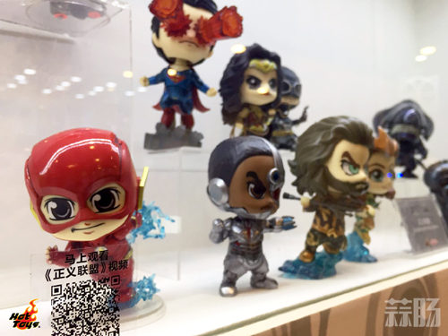 全球首个HOT TOYS COSBABY迷你珍 *** 偶互动乐园诞生 11.jpg