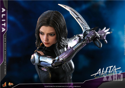 Hot Toys - Alita - Alita Collectible Figure_PR17.jpg
