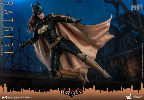 Hot Toys - BAK - Batgirl collectible figure_PR8.jpg