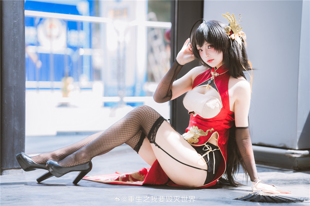 《碧蓝航线》大凤Cosplay WB:嚼嚼团子包